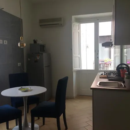 Casa Sorrisiesogni Апартаменты Кальяри